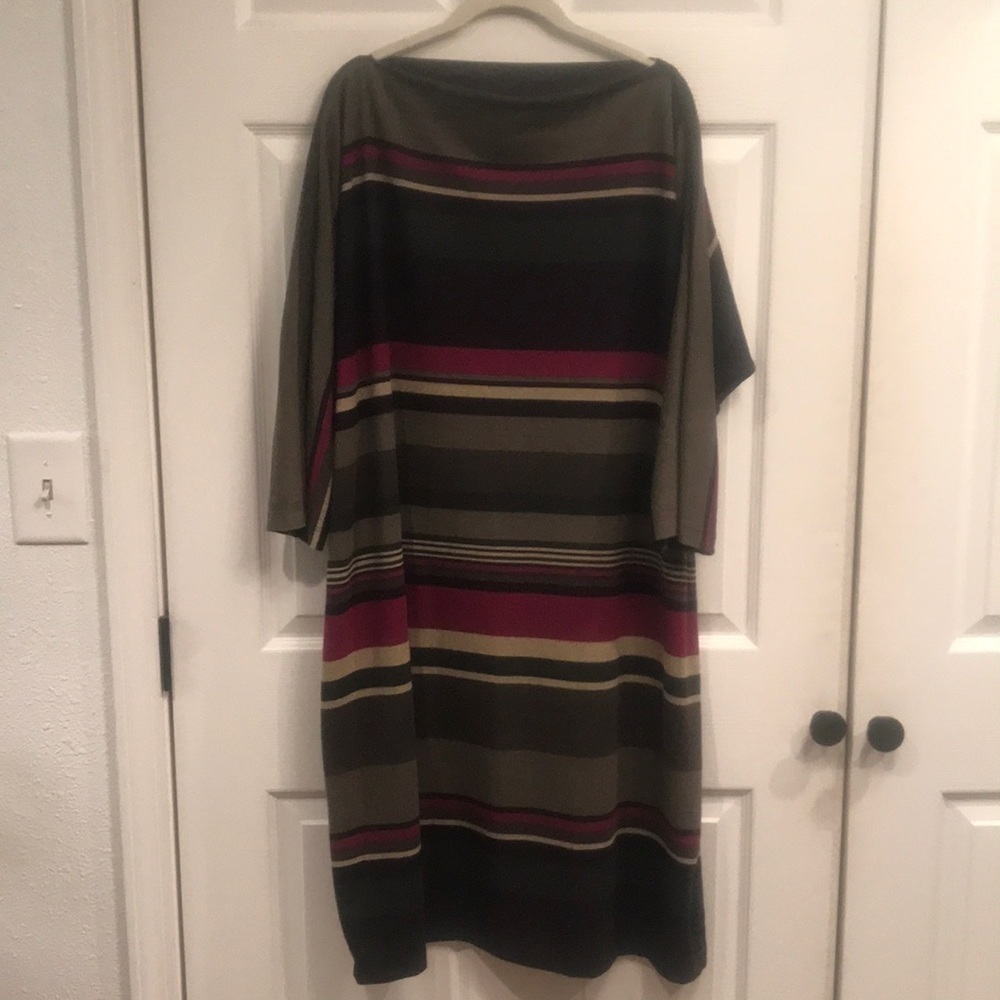 Avenue Studio brand size 18/20 pullover dress